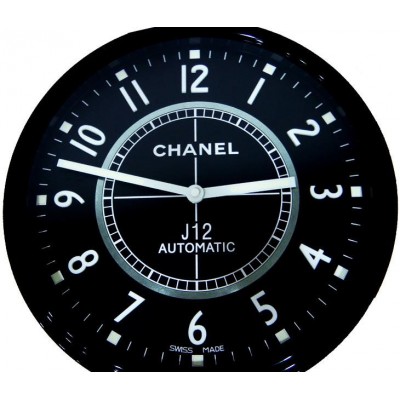 Chanel J12 arabische Ziffern DLC schwarz beleuchtet wanduhr